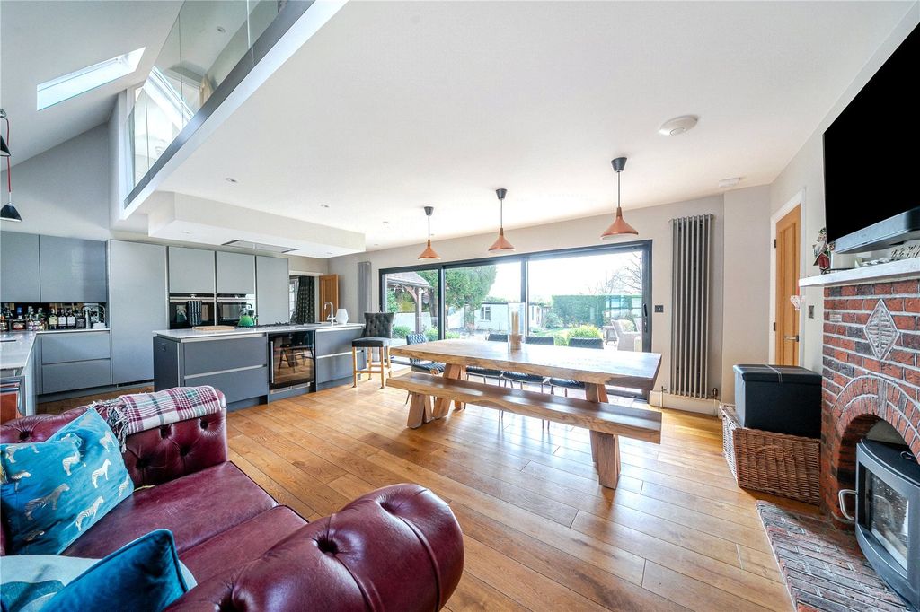 Additional image 2 of 5 bed detached house for saleSaunders Lane, Woking, Surrey GU22