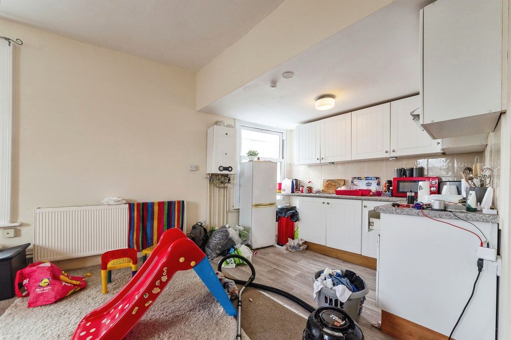 Additional image 13 of 1 bed flat for saleWestgate, Grantham NG31