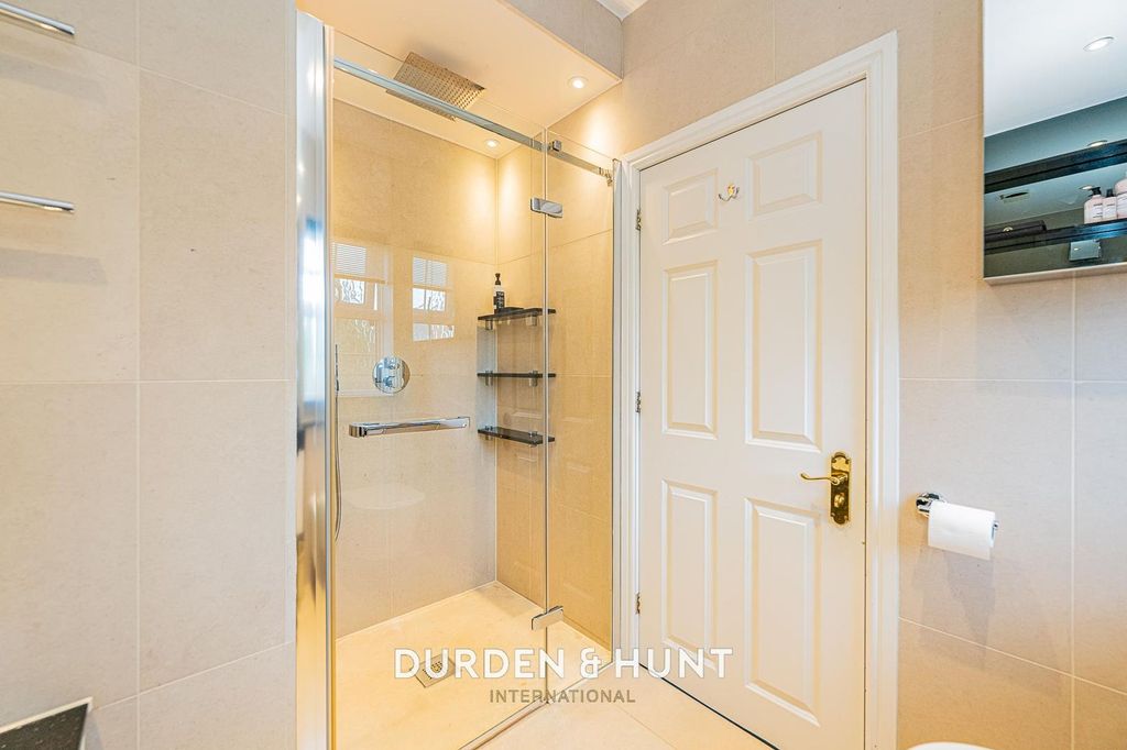Additional image 20 of 5 bed detached house for saleRegents Drive, Woodford Green IG8