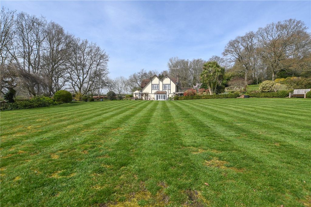 Additional image 30 of 6 bed detached house for saleWhite Horse Lane, Finchampstead, Wokingham, Berkshire RG40