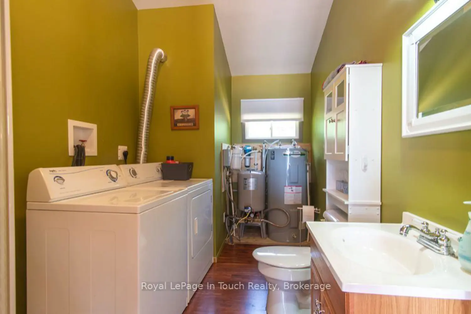 Additional image 9 of 2974 Island 1040