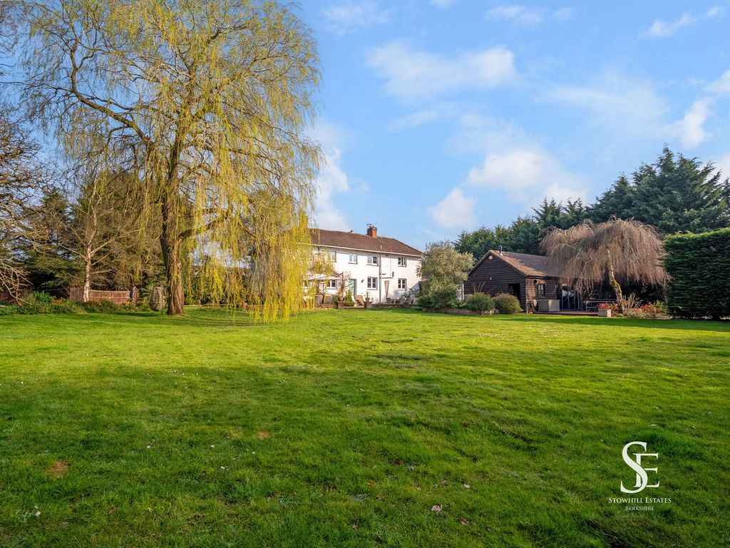Additional image 22 of 6 bed detached house for saleEasthampstead Road, Wokingham RG40