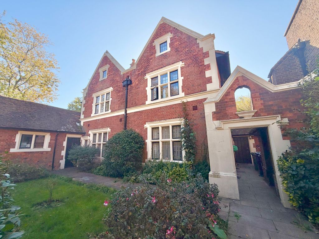 1 bed property for saleSimpson Road, Stamshaw PO2