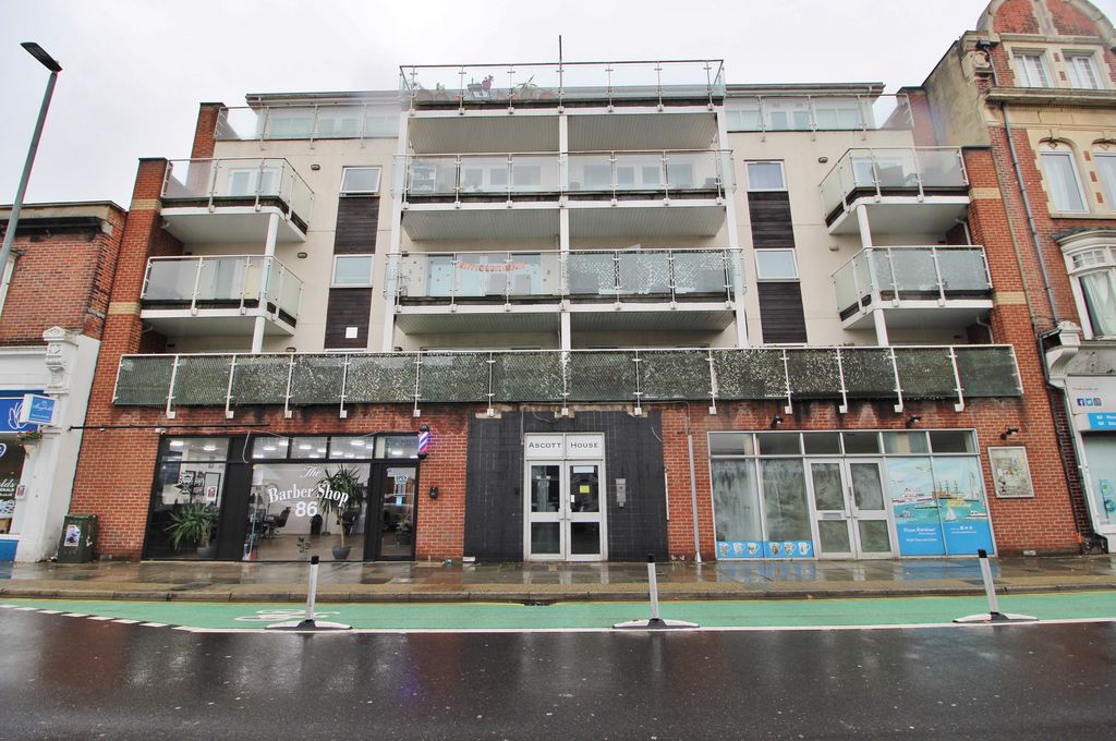 Additional image 20 of 2 bed flat for saleElm Grove, Southsea PO5