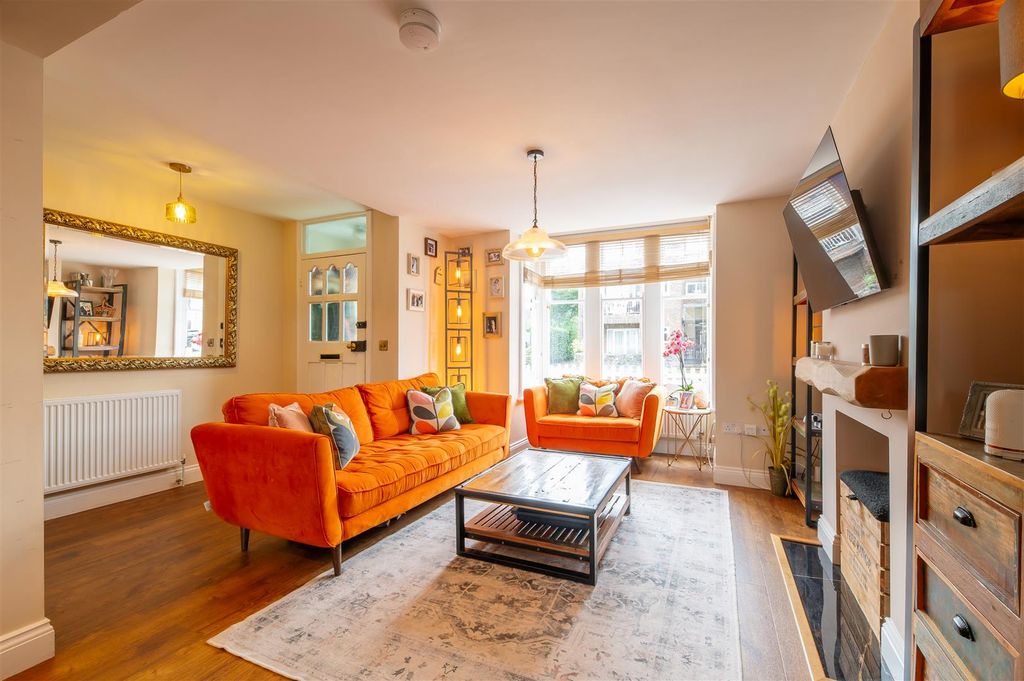 Additional image 4 of 3 bed terraced house for saleHensington Road, Woodstock OX20