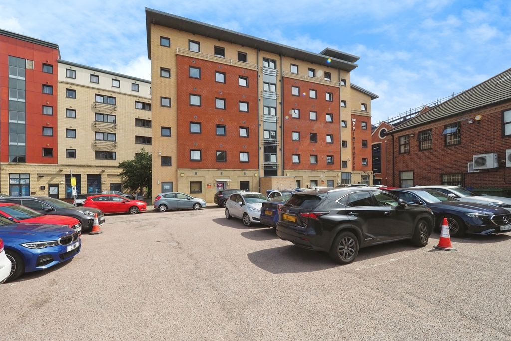 Additional image 3 of Studio for sale58-60 Woodgate, Loughborough LE11