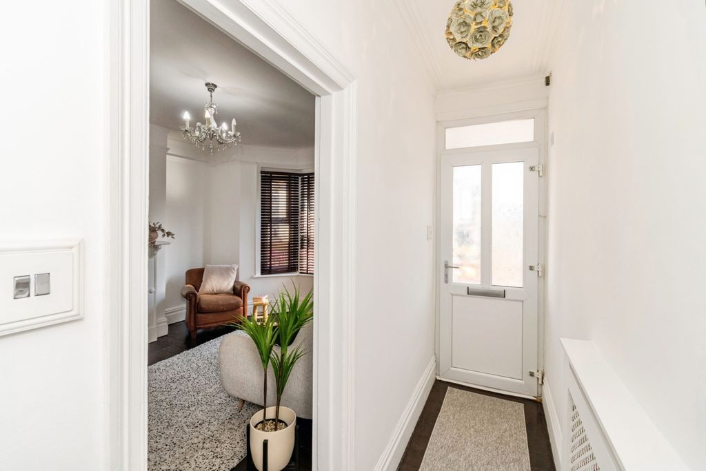 Additional image 11 of 3 bed terraced house for salePriory Road, Southampton, Hampshire SO17