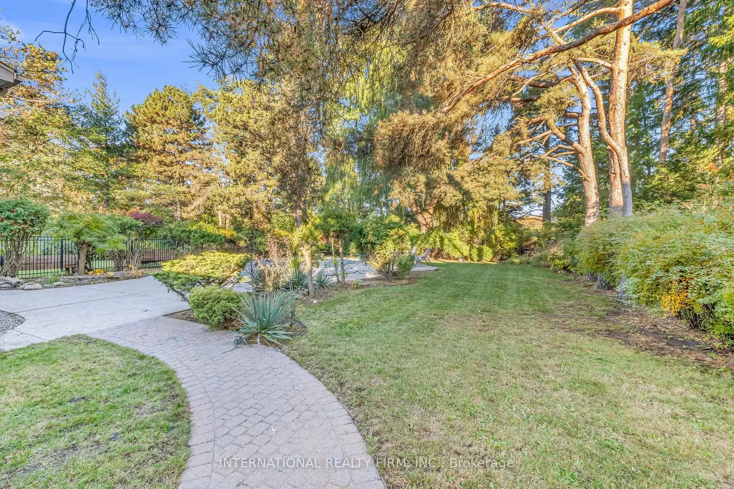 Additional image 12 of 1049 Indian Rd Road
