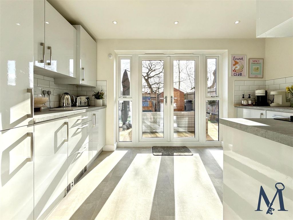 Additional image 10 of 2 bed semi-detached house for saleMoon Avenue, Hugglescote, Coalville LE67