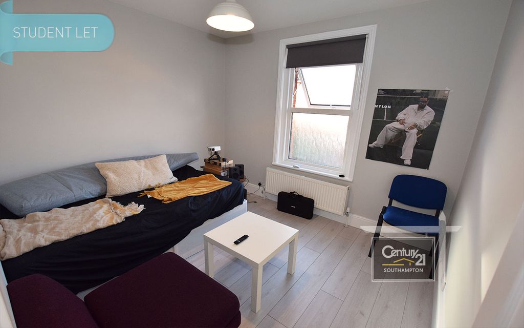 Additional image 9 of 5 bed semi-detached house for sale|Ref: R173020|, Kenilworth Road, Southampton SO15