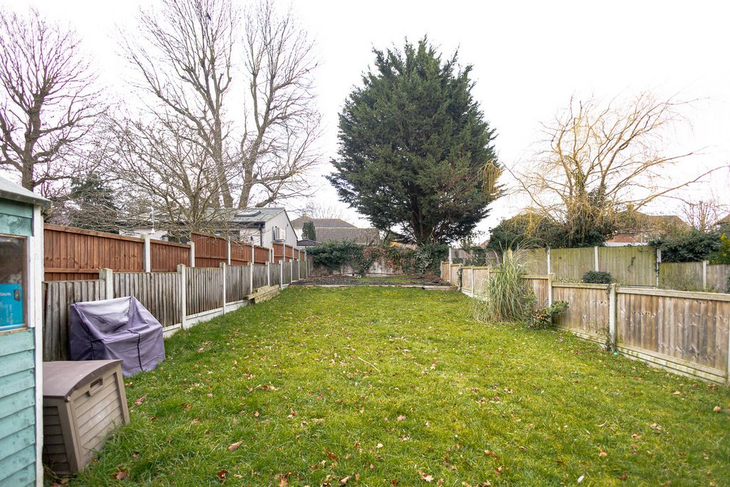 Additional image 17 of 2 bed flat for saleSeven Acres, Wickford SS11