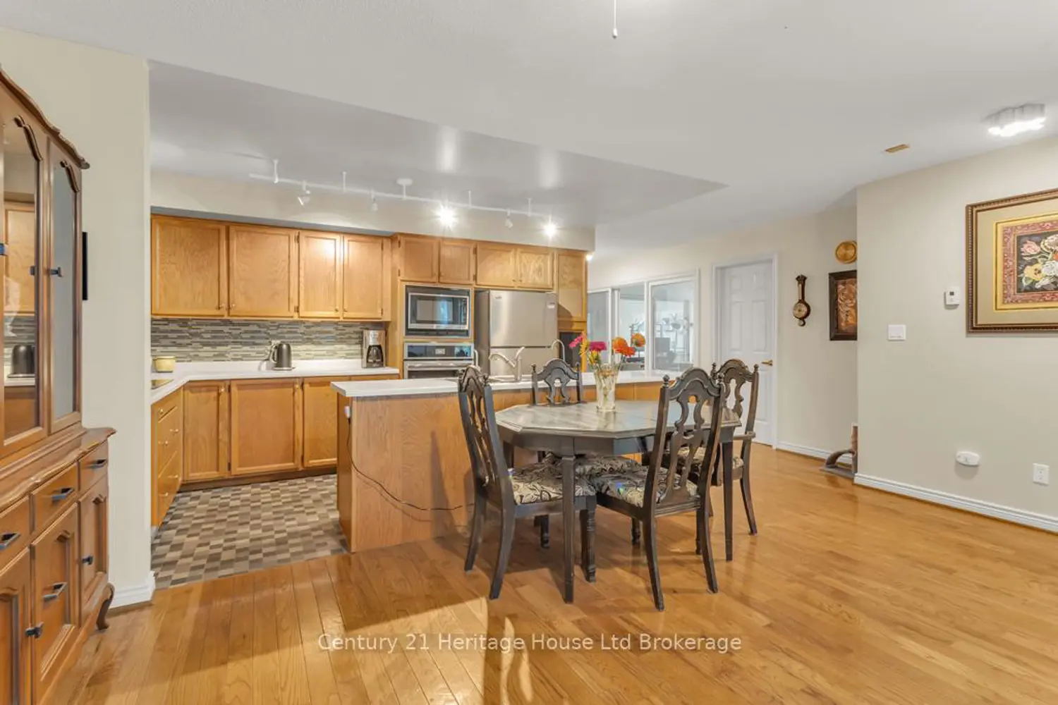 Additional image 7 of 26 Seres Drive