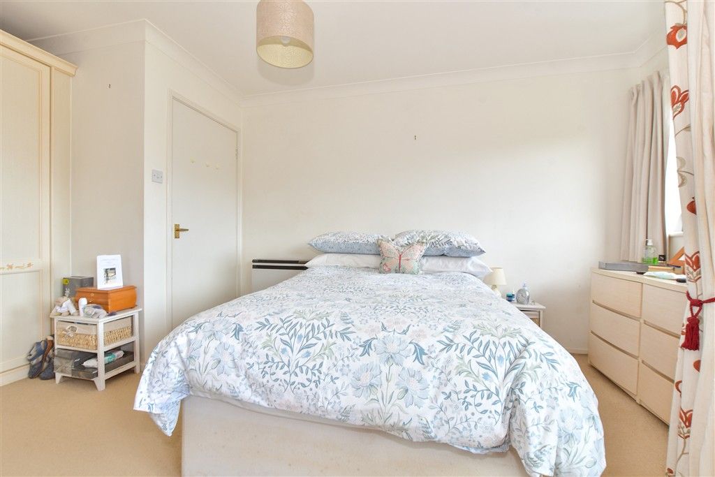 Additional image 8 of 1 bed flat for saleFairlee Road, Newport, Isle Of Wight PO30