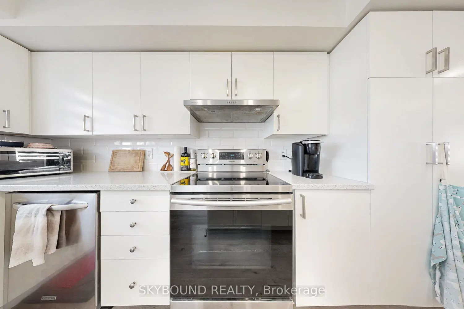 Additional image 12 of 3088 Eglinton Avenue 85