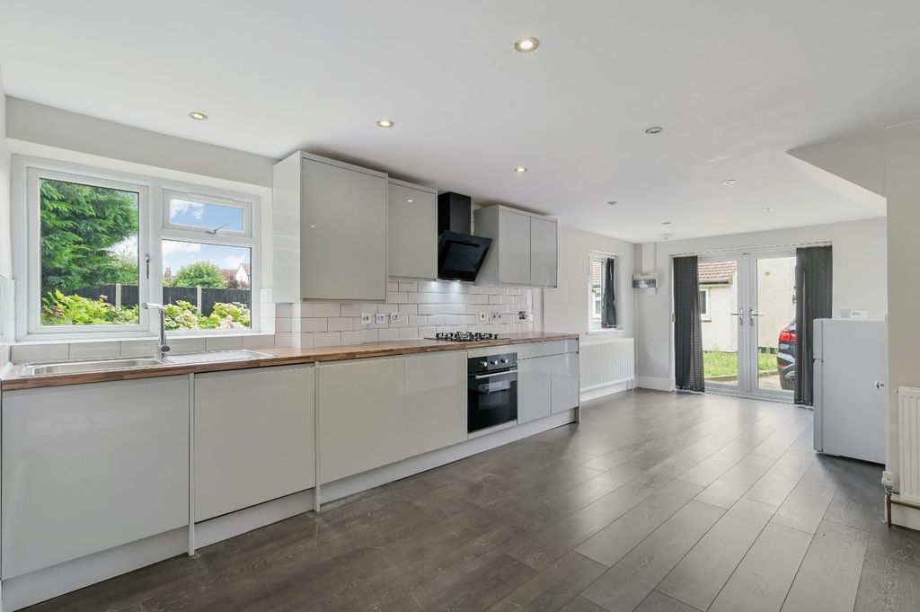 Additional image 2 of 4 bed detached house for saleAshford, Surrey TW15