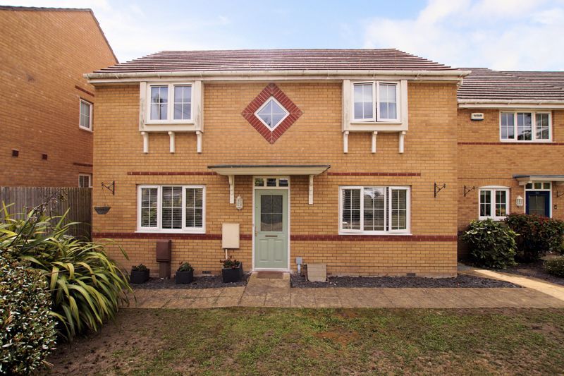 4 bed detached house for saleJubilee Avenue, Portsmouth PO6