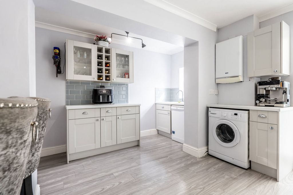 3 bed terraced house for saleLudlow Road, Southampton SO19