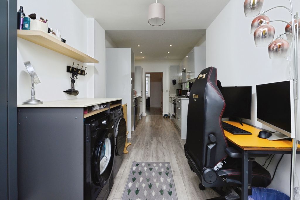 Additional image 21 of 3 bed terraced house for saleWalden Road, Portsmouth, Hampshire PO2