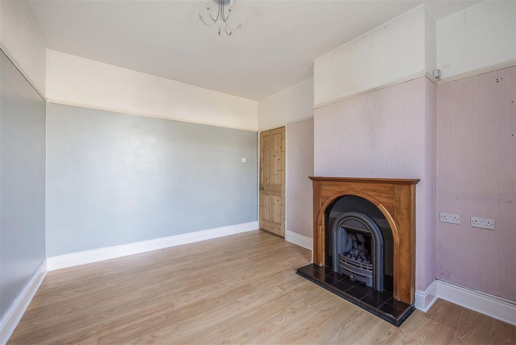 Additional image 12 of 3 bed semi-detached house for saleConiston Avenue, Portsmouth PO3