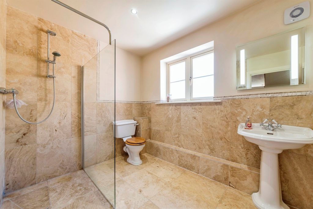 Additional image 5 of 6 bed detached house for saleSpring Lane, Colsterworth, Grantham NG33