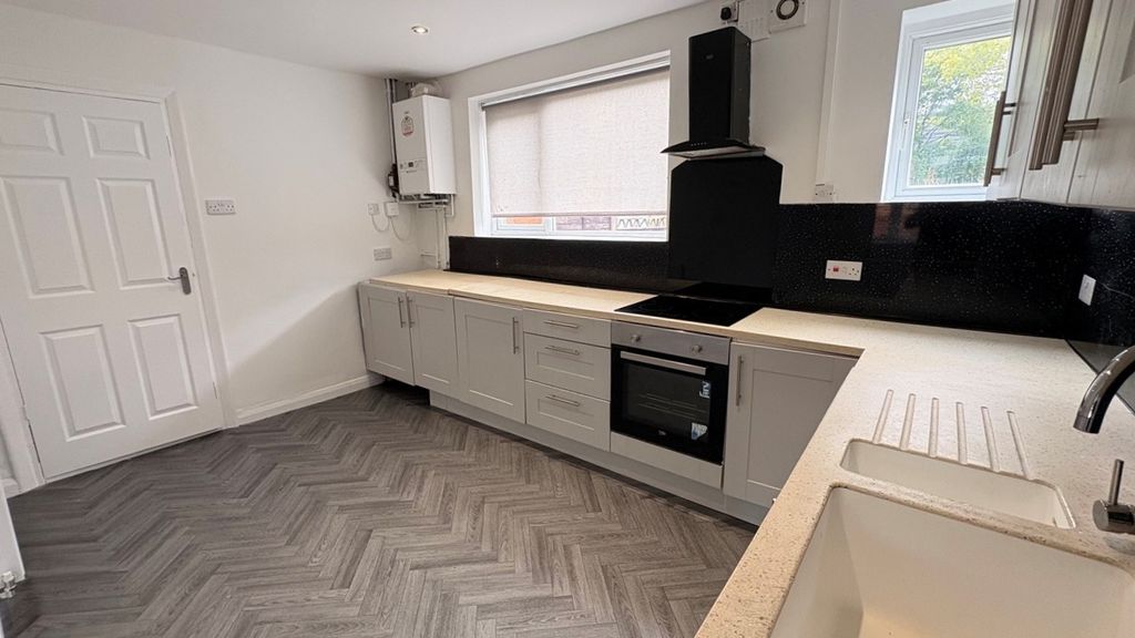Additional image 3 of 3 bed semi-detached house for saleHawksford Crescent, Bushbury, Wolverhampton WV10
