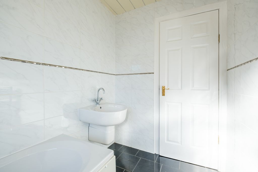 Additional image 21 of 3 bed bungalow for saleMorningside Road, Newmains, Wishaw ML2
