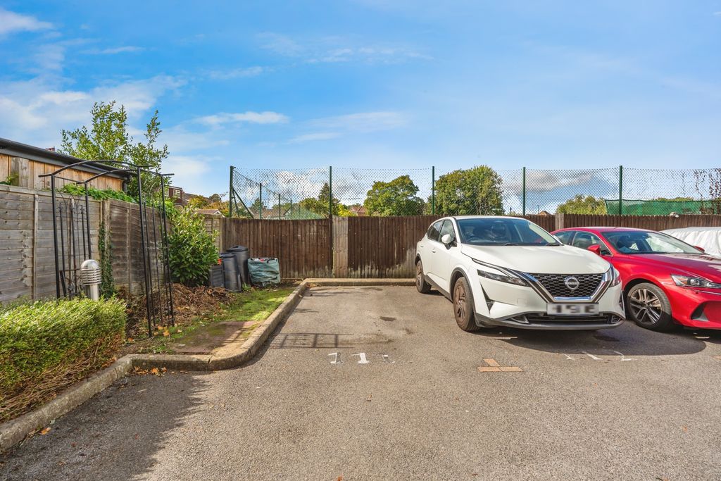 Additional image 19 of 2 bed flat for saleMarshall Square, Southampton SO15