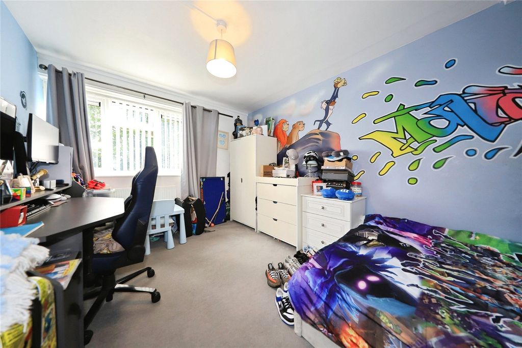 Additional image 7 of 2 bed flat for saleBromfield Court, Mount Road, Tettenhall Wood, Wolverhampton WV6