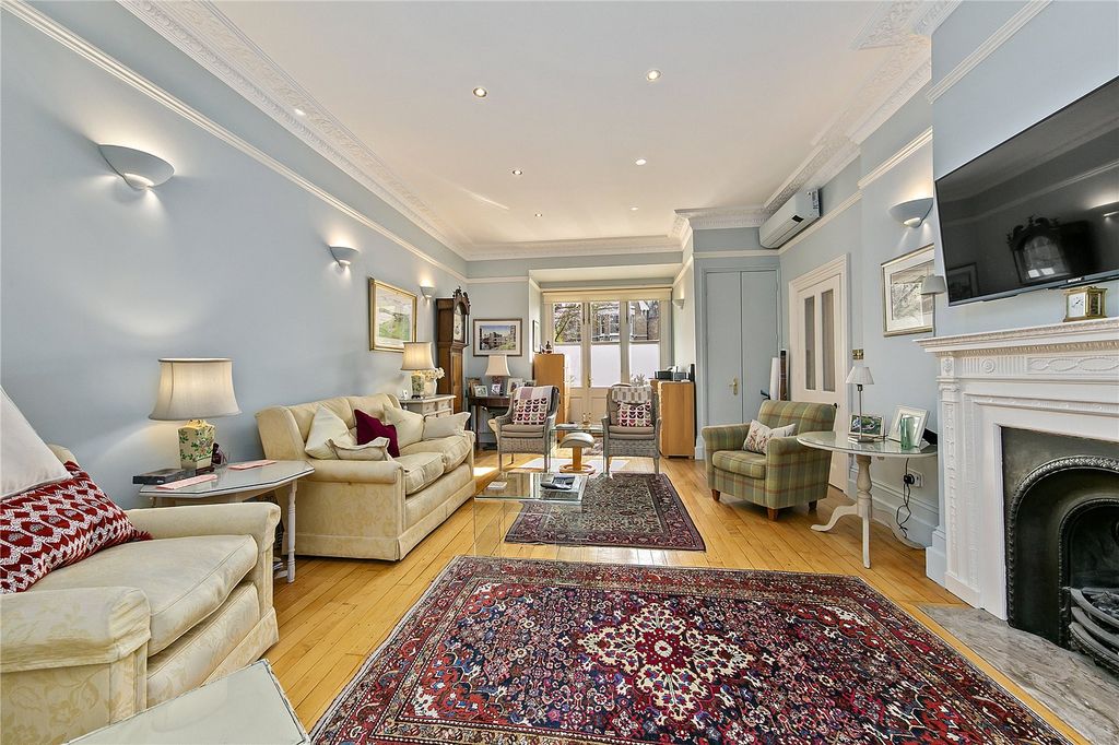 Additional image 5 of 6 bed detached house for saleBranstone Road, Kew, Surrey TW9