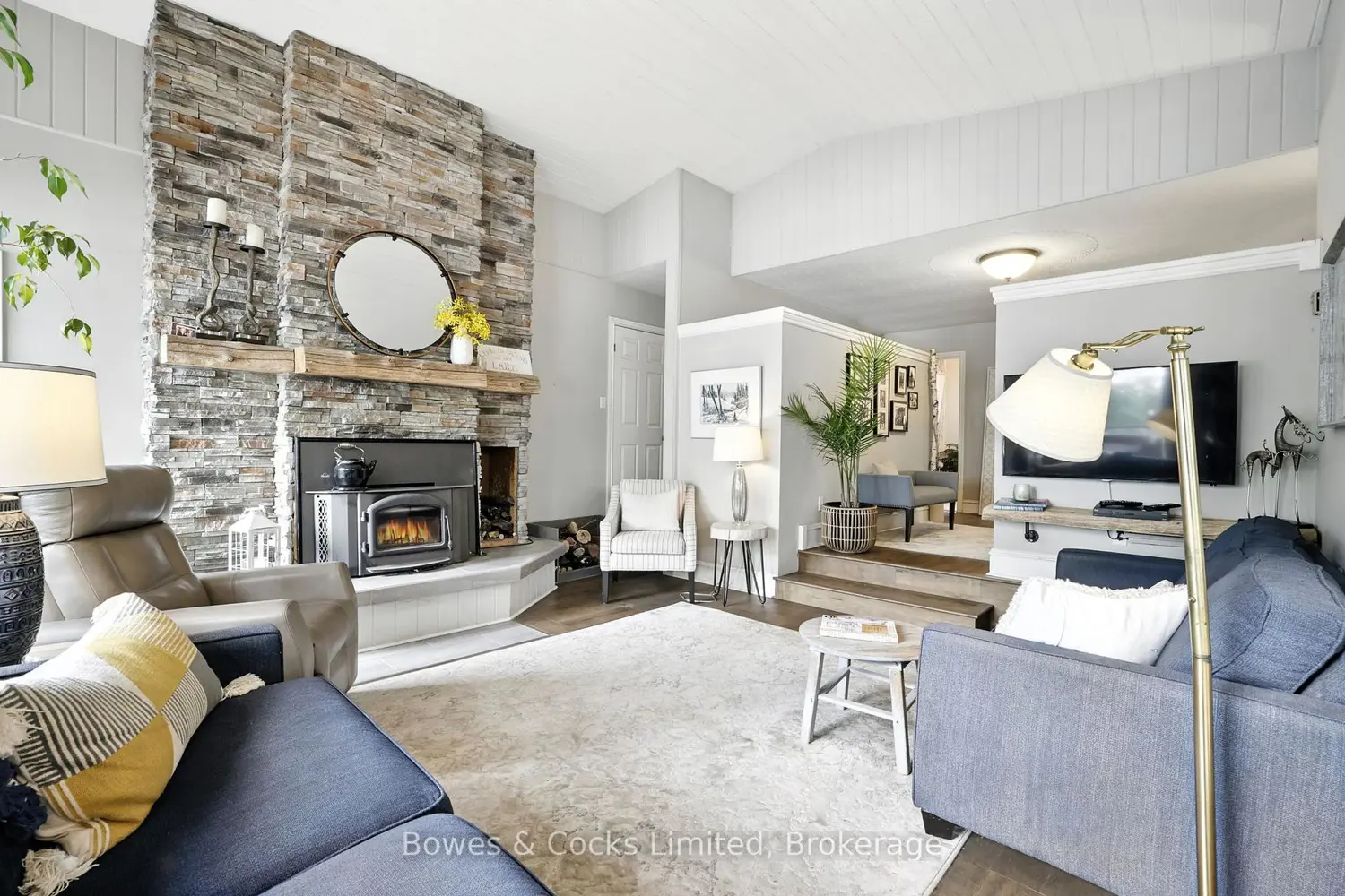124 Blue Mountain Road photo 5