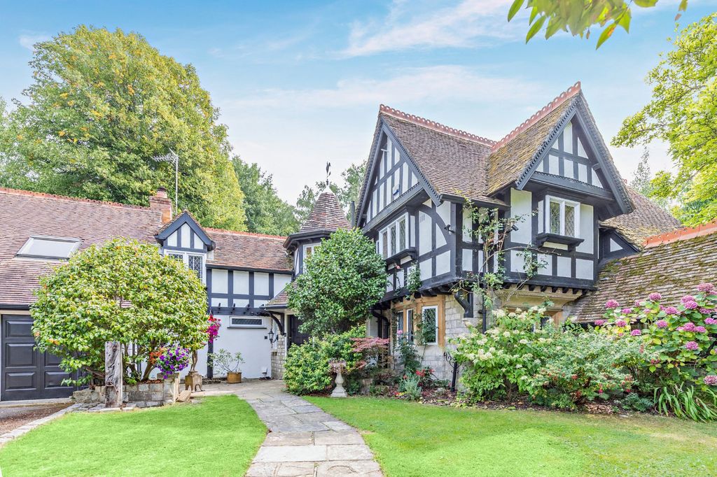 Additional image 18 of 6 bed detached house for saleSt. Leonards Hill, Windsor, Berkshire SL4