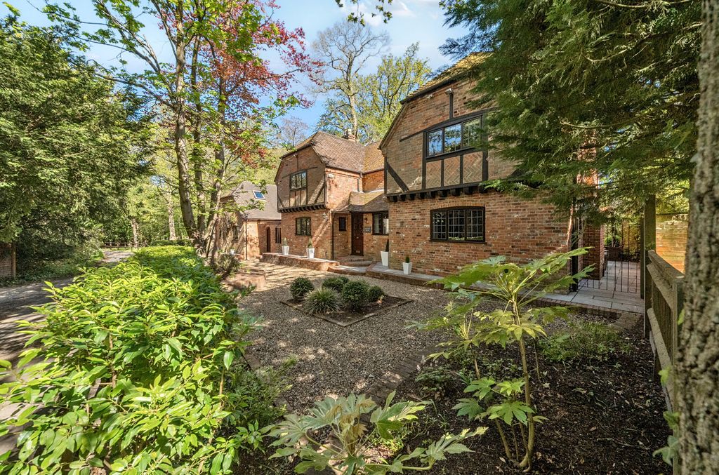 Additional image 24 of 5 bed detached house for saleRoundabout Lane, Winnersh, Wokingham RG41