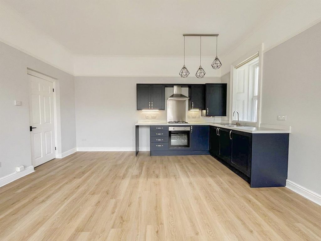 Additional image 3 of 2 bed flat for saleThe Ridge, Hastings TN34