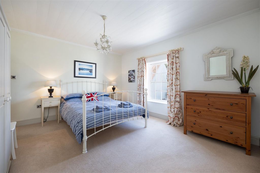 Additional image 5 of 3 bed terraced house for saleYarmouth, Isle Of Wight PO41