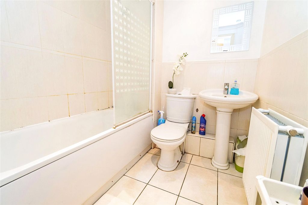 Additional image 6 of 2 bed flat for salePortswood Road, Southampton, Hampshire SO17