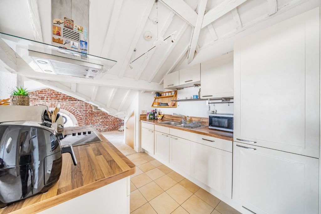 Additional image 2 of 2 bed flat for saleGunwharf Quays, Portsmouth PO1