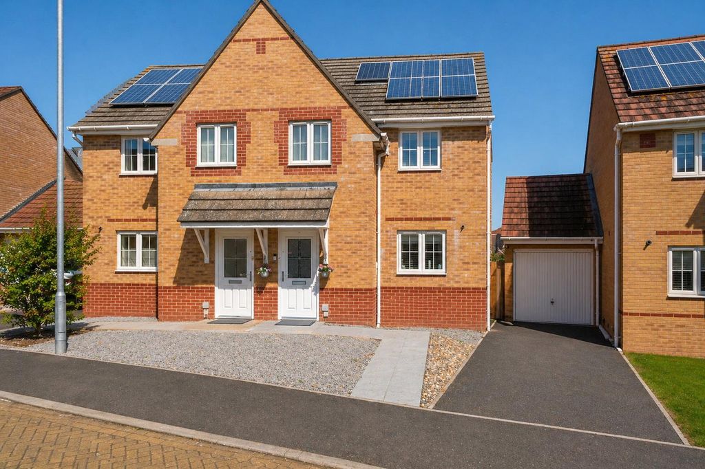 Additional image 9 of 3 bed semi-detached house for saleSaxon Shore Road, Portsmouth PO6