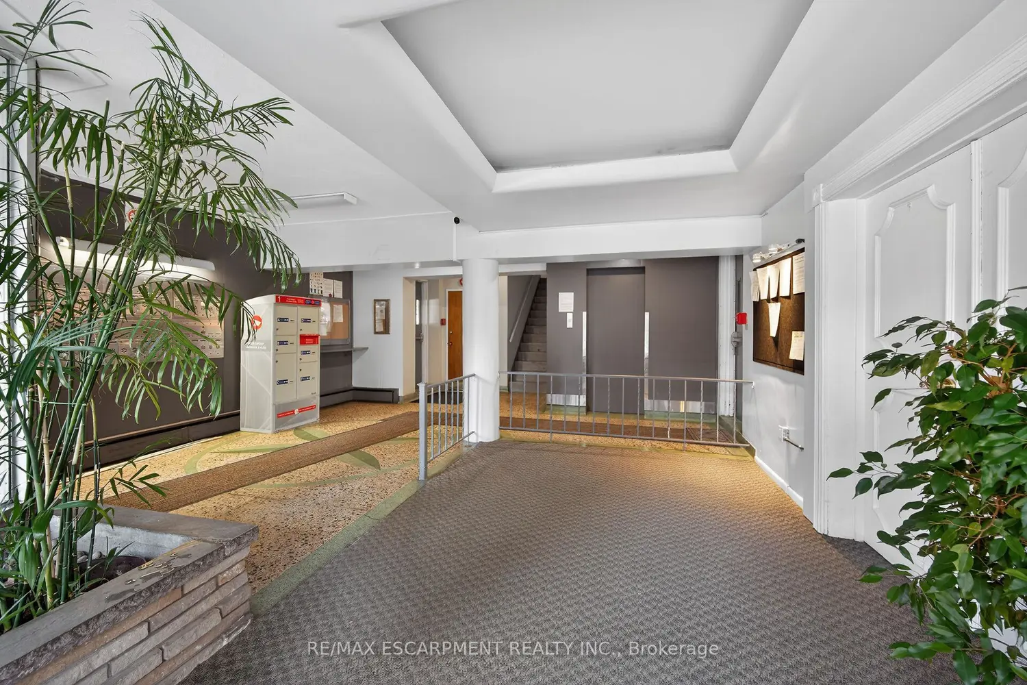Additional image 17 of 40 Robinson Street 209