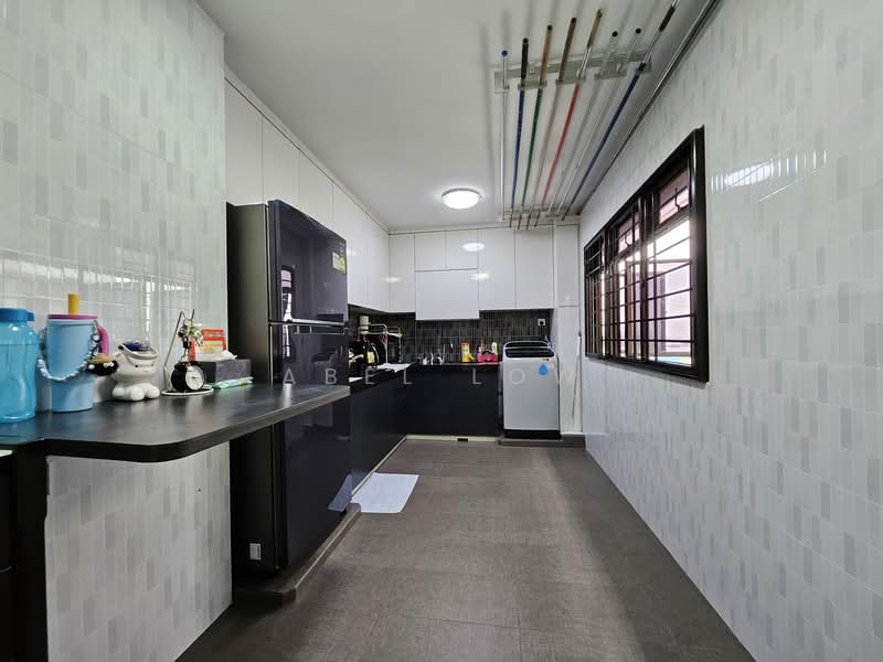 Additional image 4 of 653B Jurong West Street 61