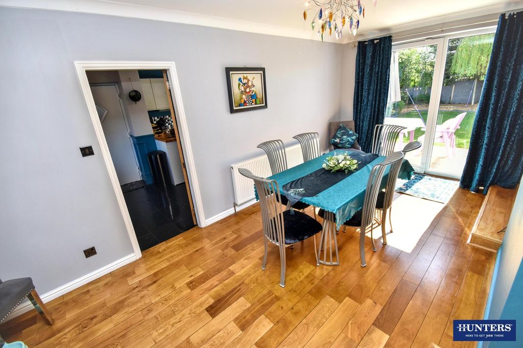 Additional image 3 of 5 bed detached house for saleAmesbury Road, Wigston LE18