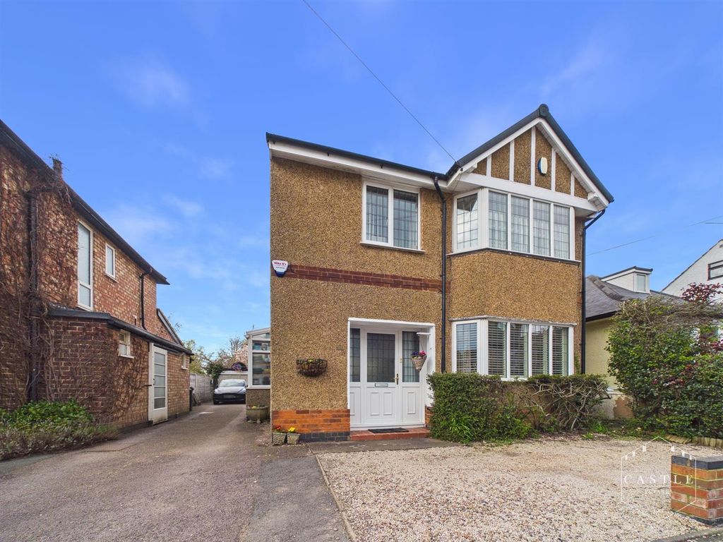 4 bed detached house for saleForresters Road, Burbage LE10