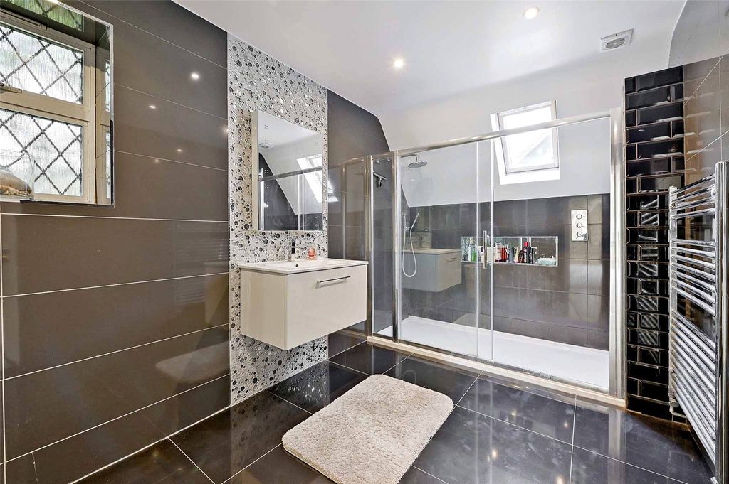 Additional image 22 of 8 bed detached house for saleSt. Leonards Hill, Windsor, Berkshire SL4