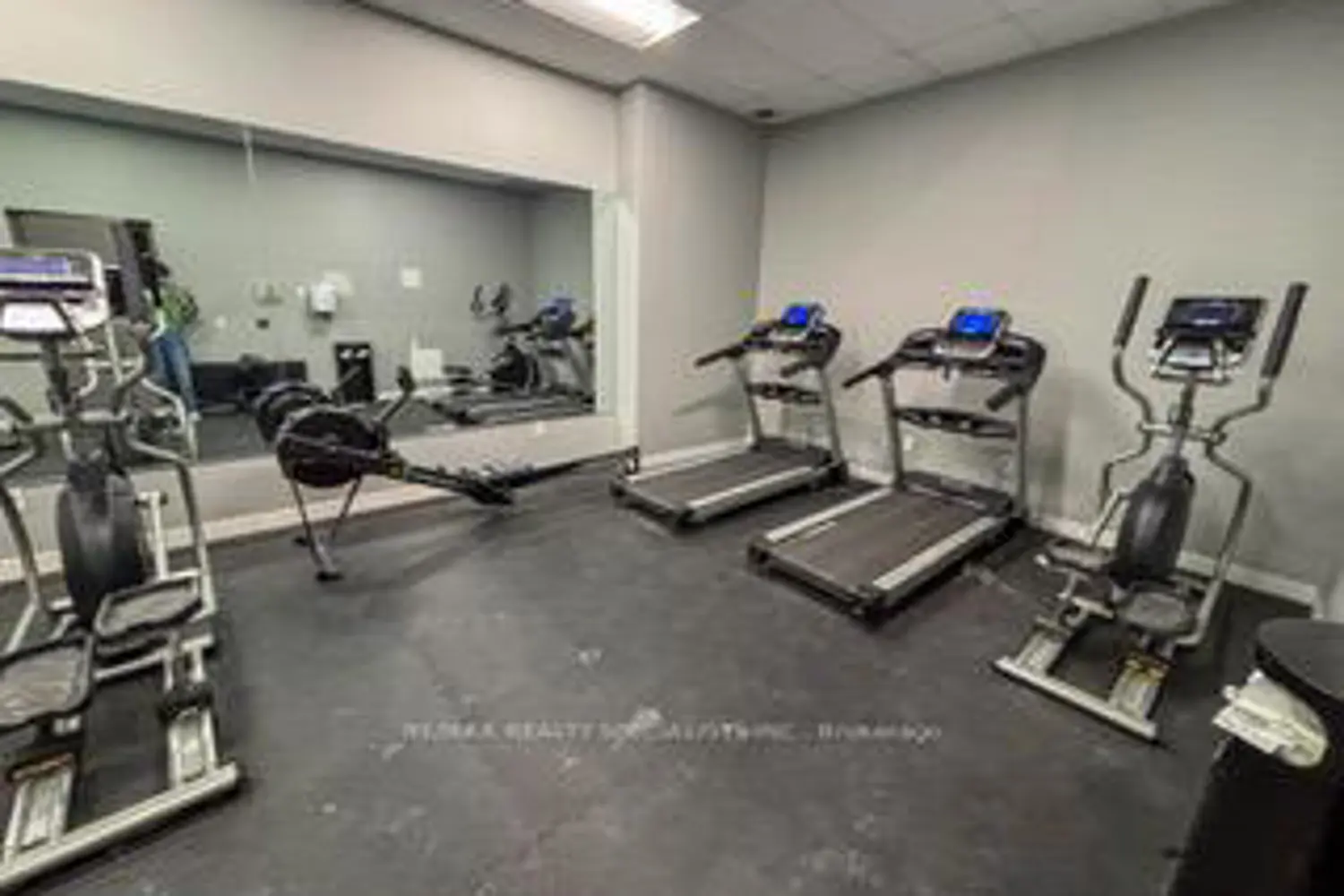Additional image 15 of 308 Lester Street 312