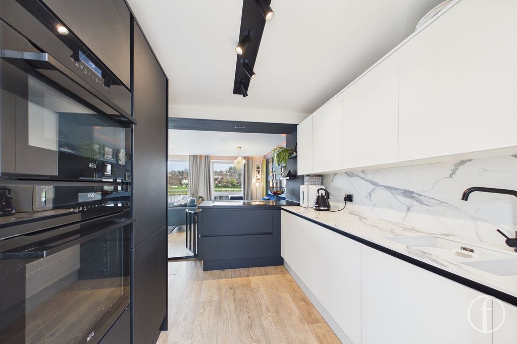 Additional image 10 of 3 bed end terrace house for salePriory Avenue, Southampton SO17