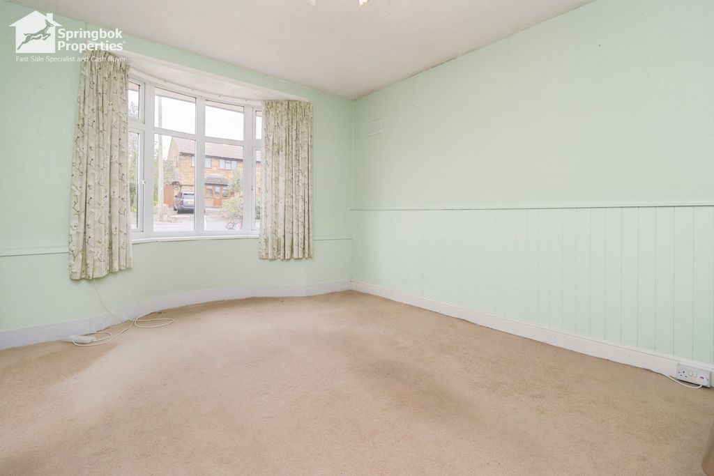 Additional image 2 of 2 bed detached bungalow for saleGlebe Road, Market Harborough, Leicestershire LE16