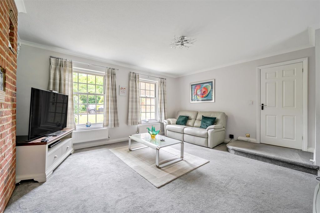 Additional image 41 of 4 bed detached house for saleCarrick Lane, Yateley, Hampshire GU46