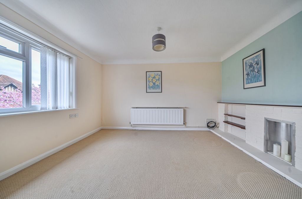 Additional image 2 of 2 bed flat for saleLeigh Road, Highfield, Southampton, Hampshire SO17