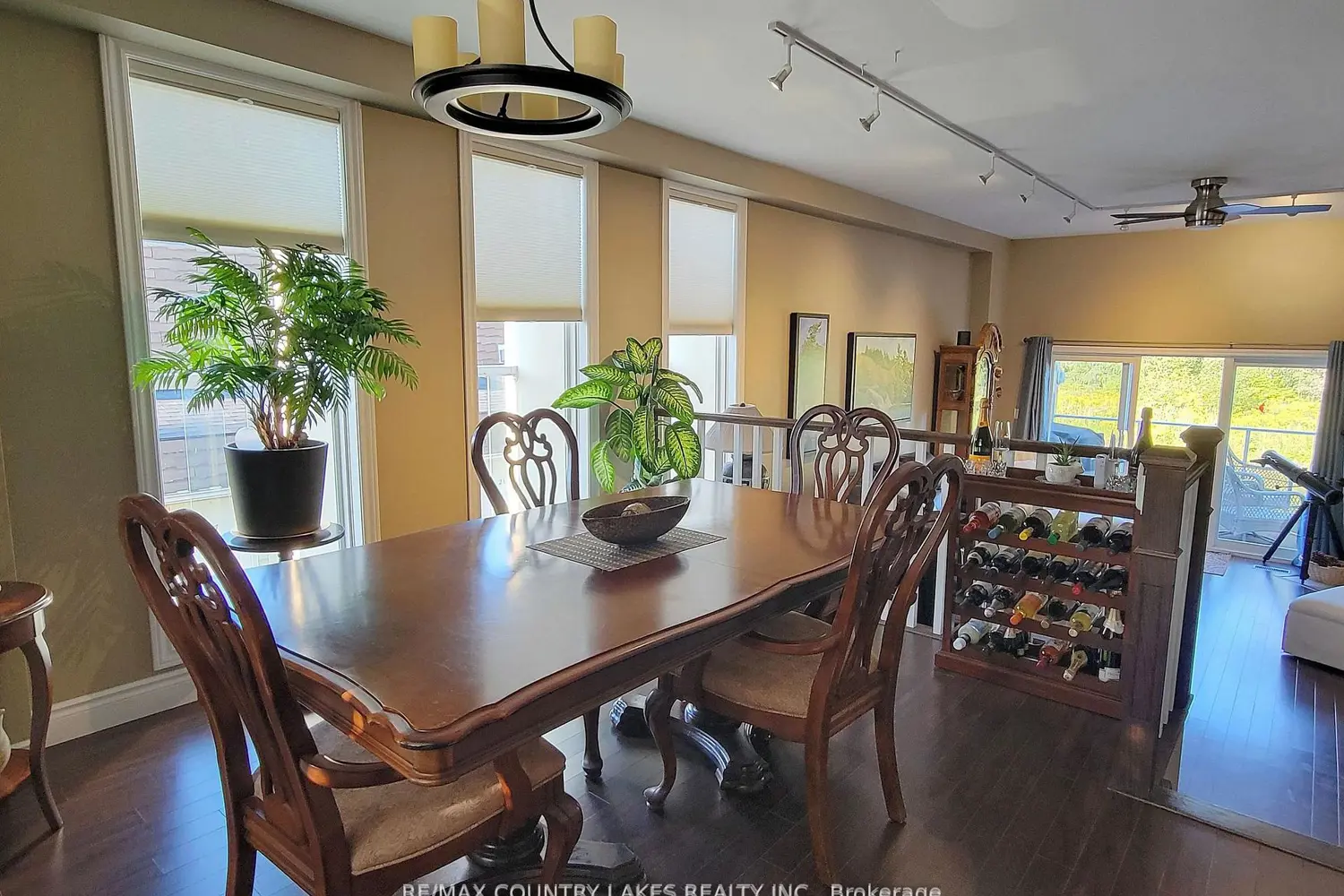 4 Paradise Boulevard 11 photo 5