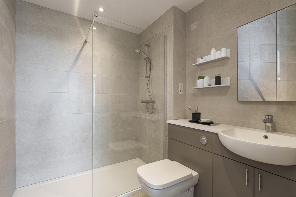 Additional image 8 of 2 bed flat for sale24 Lindfield Place, Worthing BN11