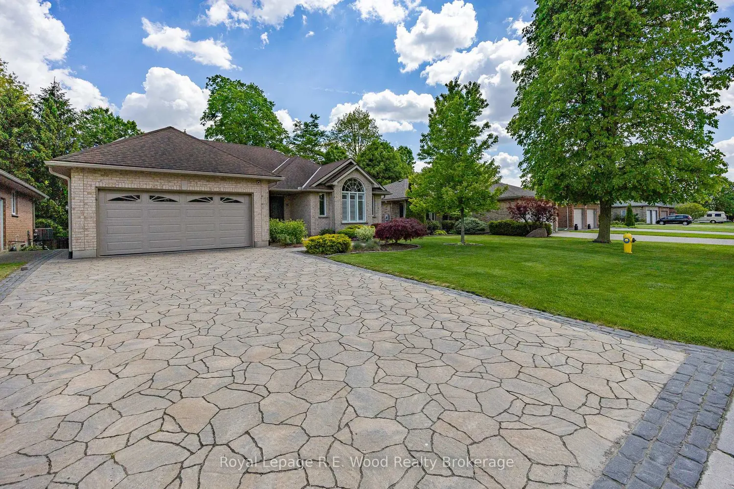 36 Woodland Crescent